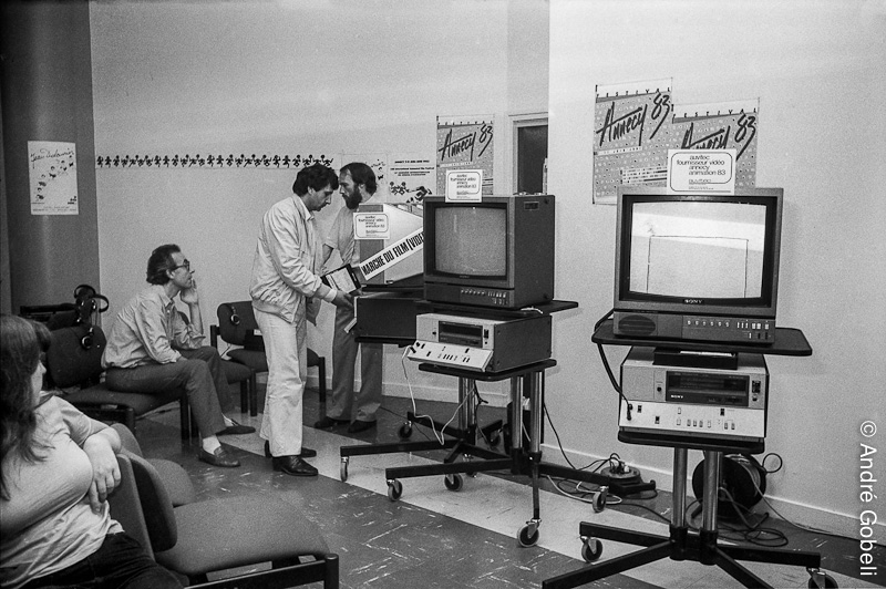 1983