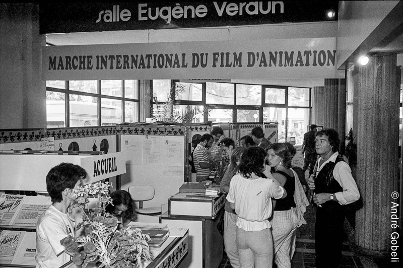 1985