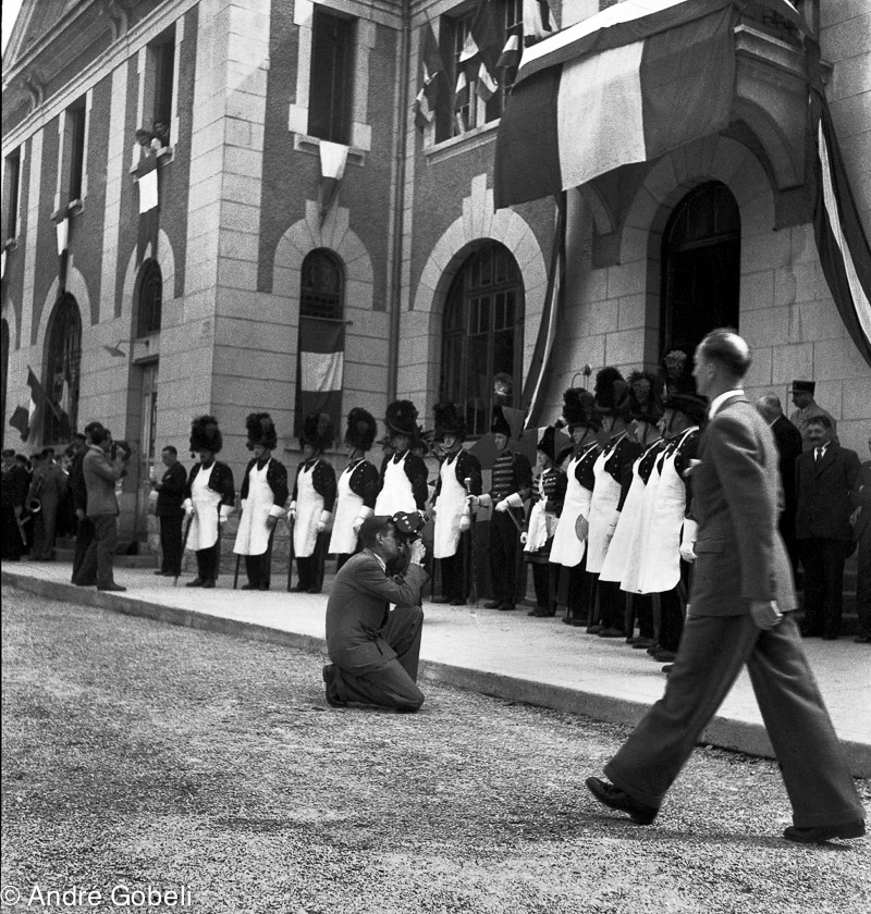 Vincent Auriol Président de la république cimetière de MoretteTthônes 1947
Vincent Auriol Président de la république Thônes 1947